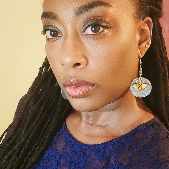 Meet your Posher, Bebe - Picture 4 of 8